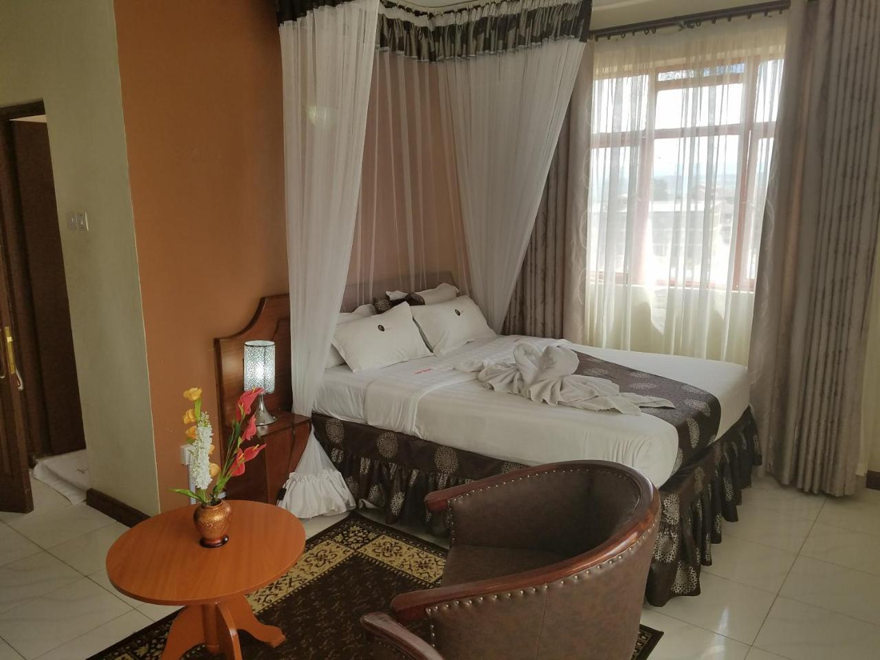 Chester Hotel Nakuru Exteriér fotografie