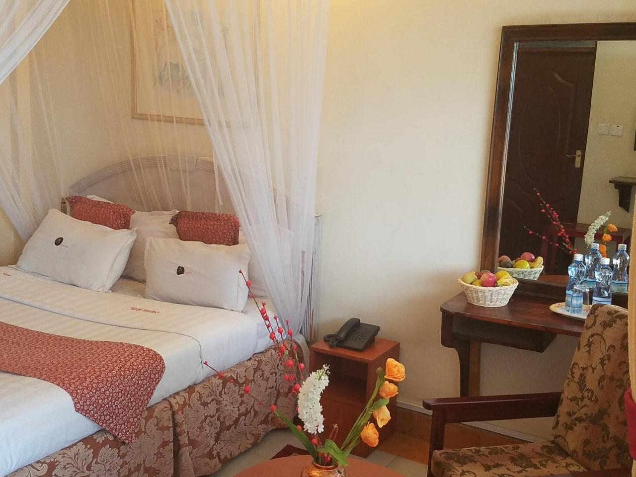 Chester Hotel Nakuru Exteriér fotografie