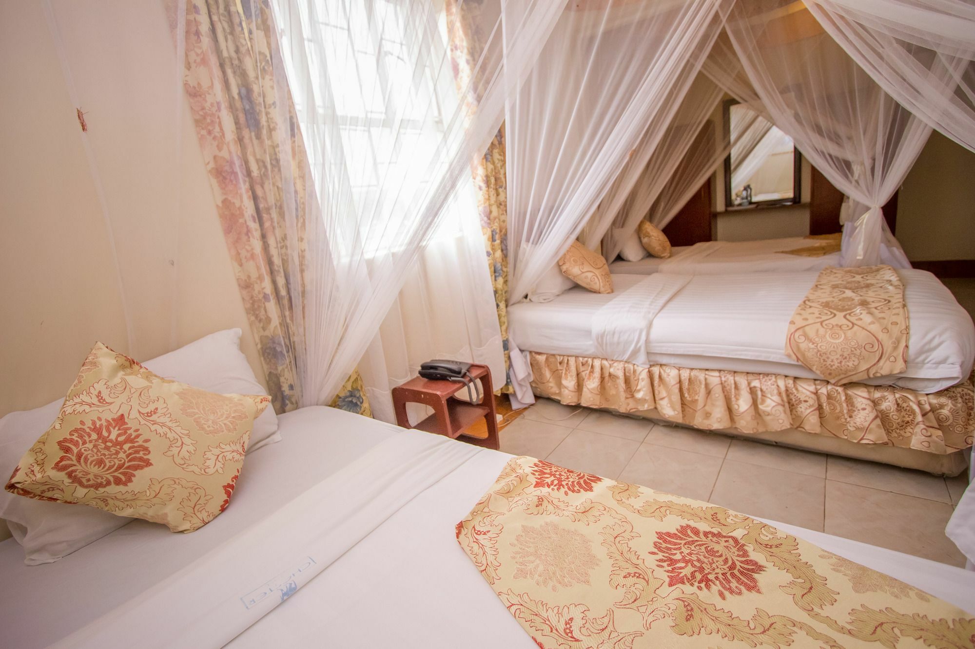 Chester Hotel Nakuru Exteriér fotografie